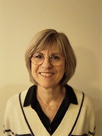 1ère adjointe : Yveline LEYGONIE 